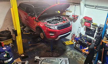 land rover 300tdi engine